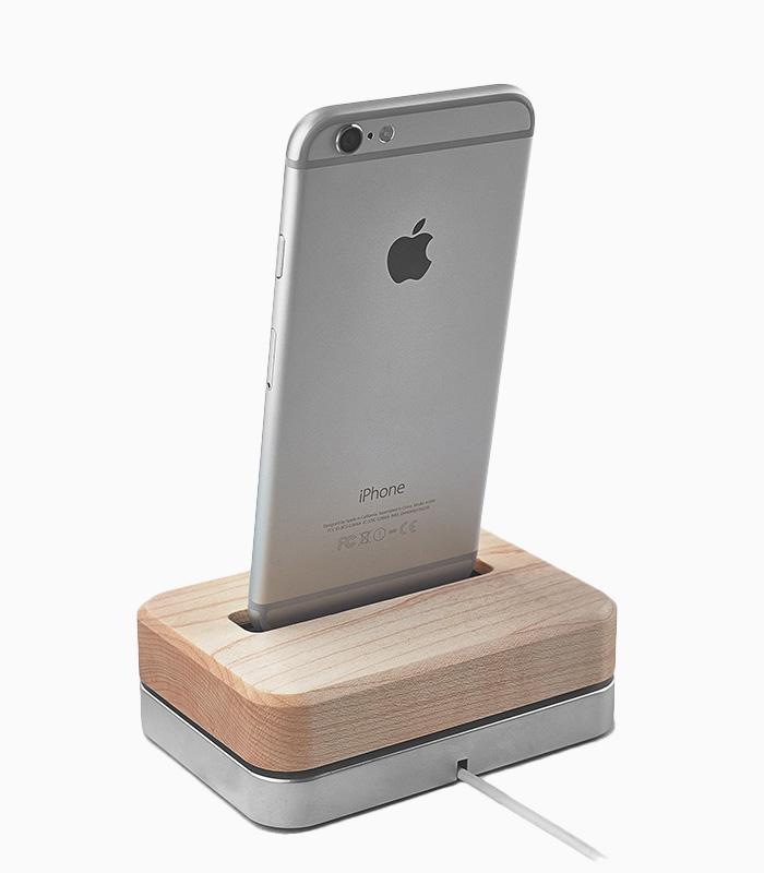 iPhone Dock
